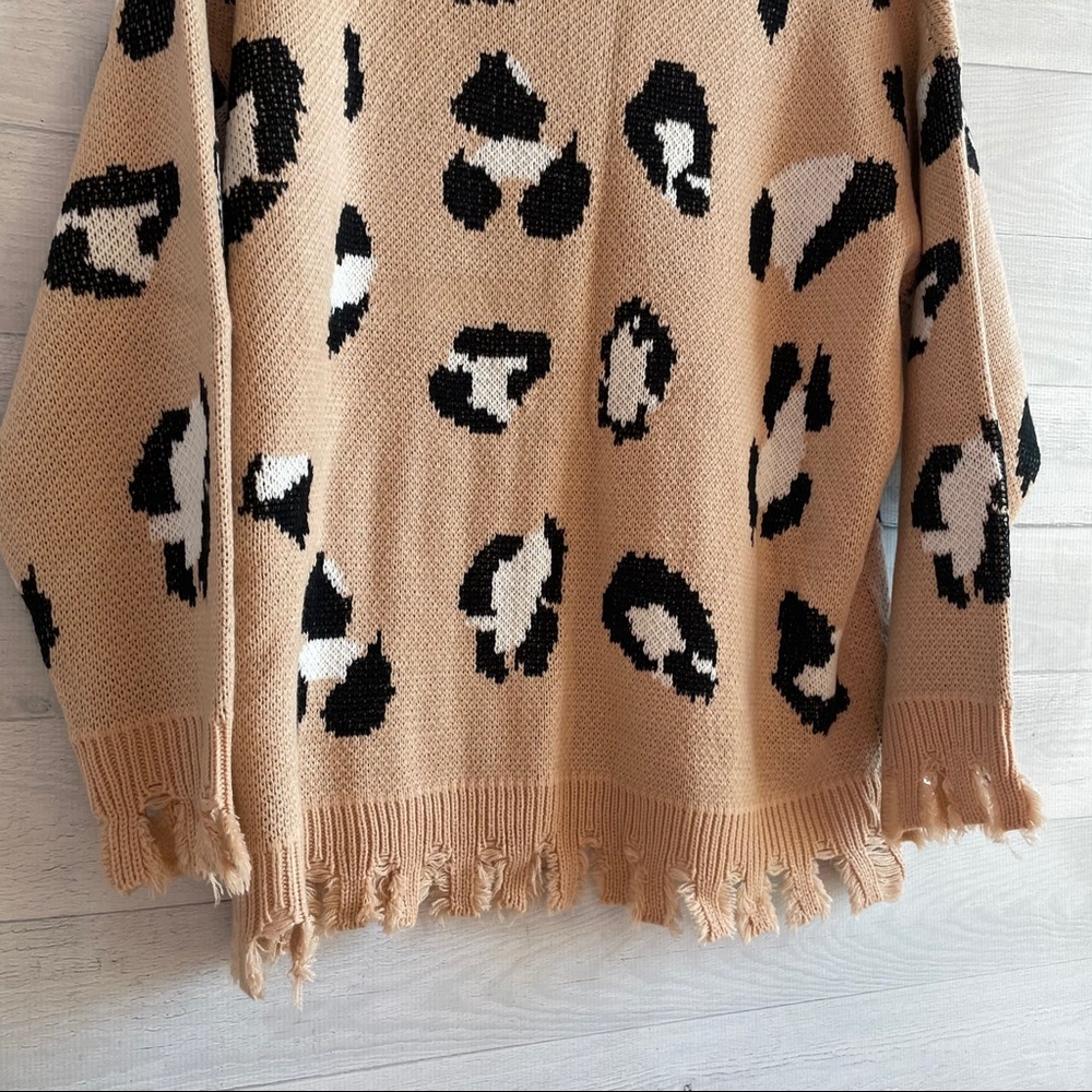 Leopard Print Ripped Sweater S - Picture 7 of 10